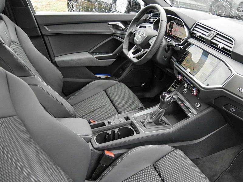 Gebraucht Audi Q3 S-Line 193 PS (141 kW) 2025 Mythosschwarz metallic SUV