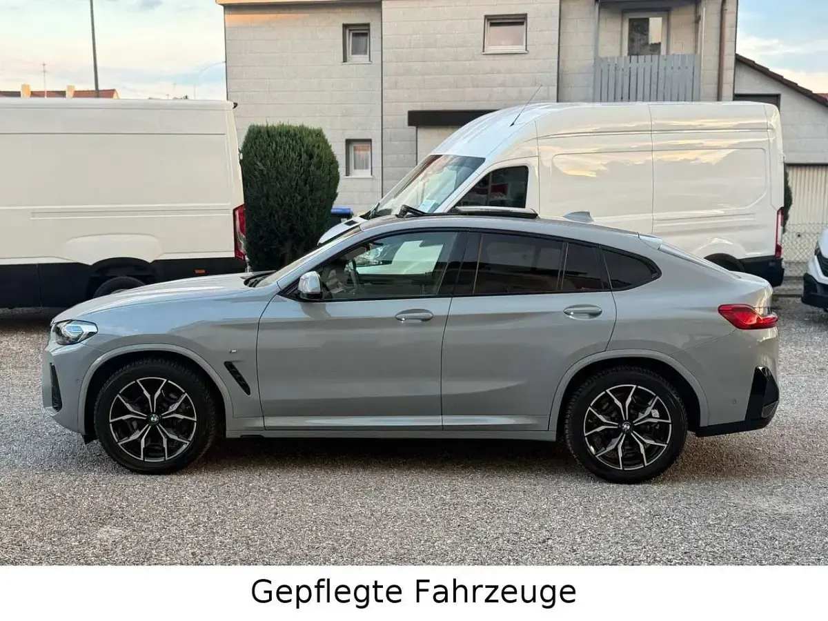 Gebraucht BMW X4 M Sport 286 PS (210 kW) 2025 Grau SUV