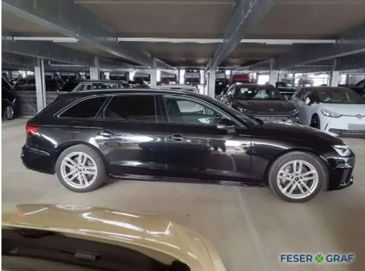 Gebraucht Audi A4 S-Line 265 PS (194 kW) 2023 Mythosschwarz metallic Kombi