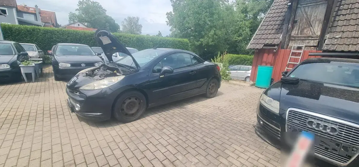 Gebraucht Peugeot 207 CC 120 PS (88 kW) 2008 Schwarz Cabrio