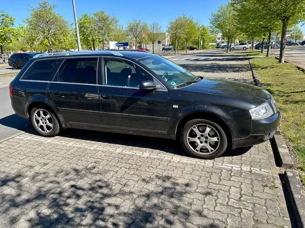 Gebraucht Audi A6 179 PS (131 kW) 2003 Schwarz Kombi