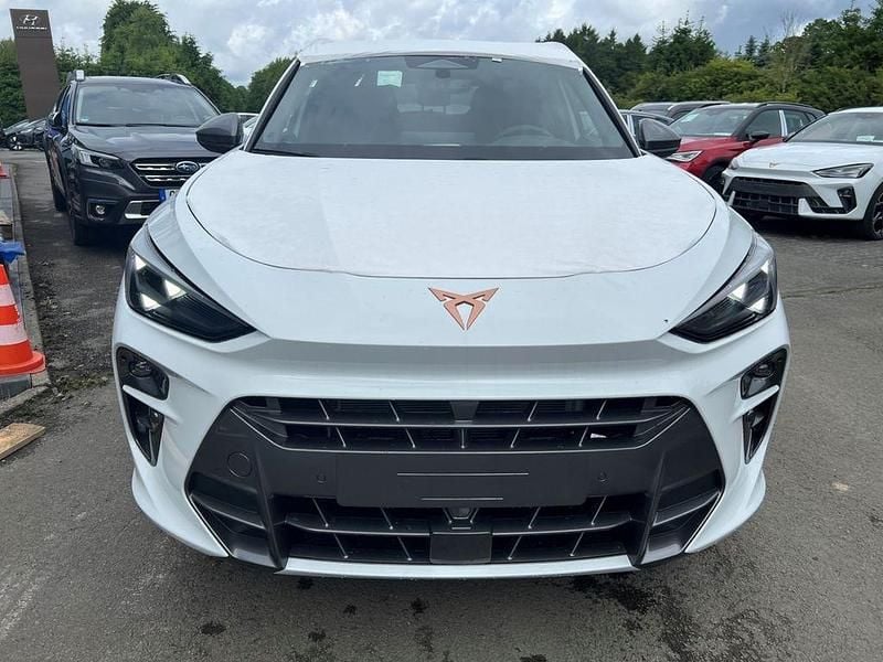 Neu Cupra Terramar 204 PS (150 kW) 2025 Glacial weiß SUV