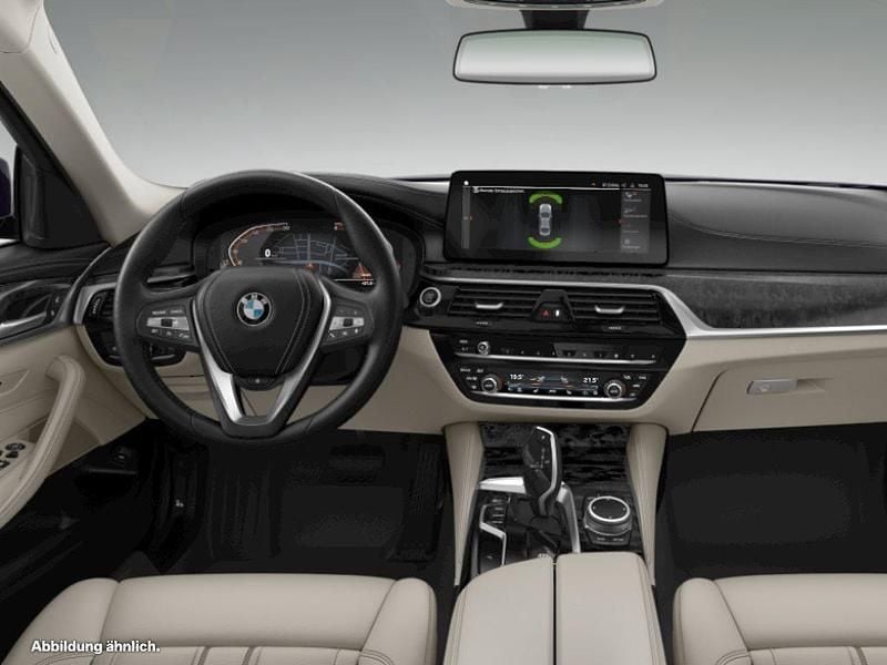 Gebraucht BMW 530 286 PS (210 kW) 2023 Grau Limousine