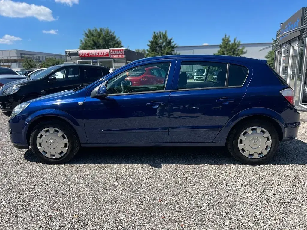 Gebraucht Opel Astra Edition 90 PS (66 kW) 2005 Blau Limousine