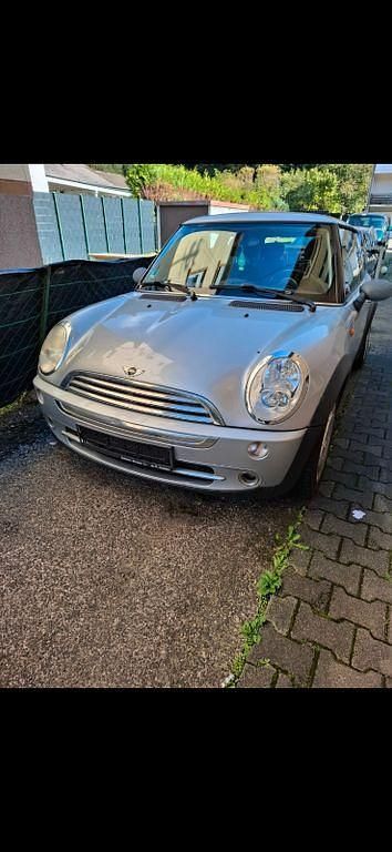 Silber Gebraucht 2006 Mini ONE Kleinwagen | 1.400 € (Guter Preis) - Bild 1/4