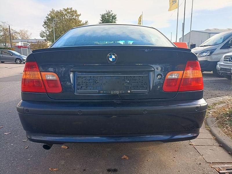 Gebraucht BMW 316 Sport Line 116 PS (85 kW) 2004 Blau Limousine