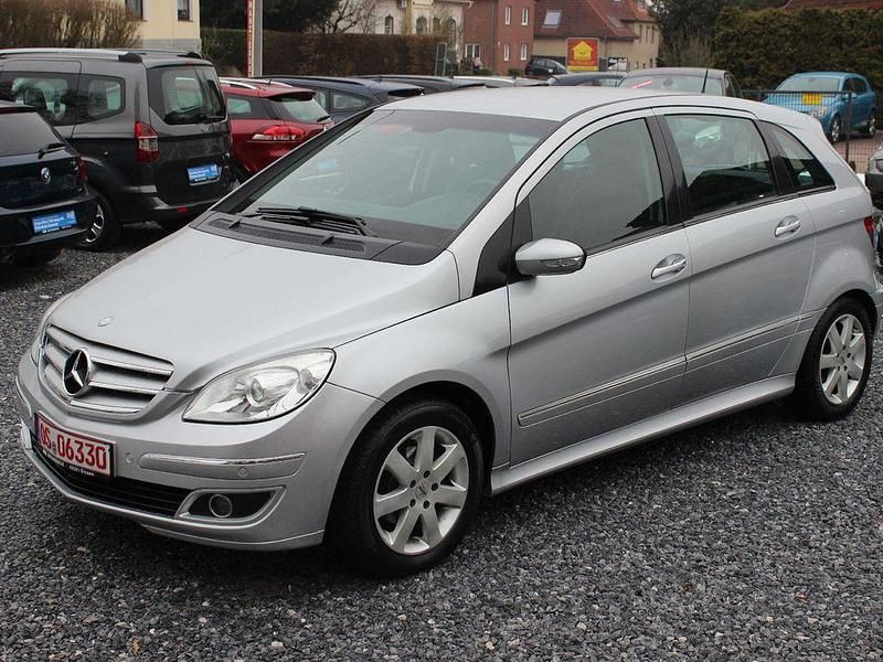 Gebraucht Mercedes B170 116 PS (85 kW) 2007 Grau Van / Kleinbus