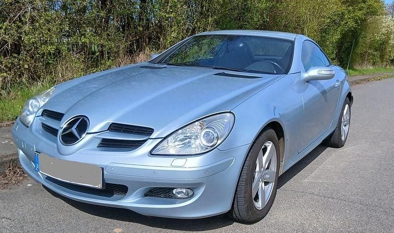 Gebraucht Mercedes SLK280 231 PS (169 kW) 2006 Silber Cabrio