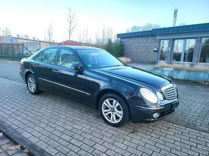 Usata Mercedes E220 170 CV (125 kW) 2007 Berlina