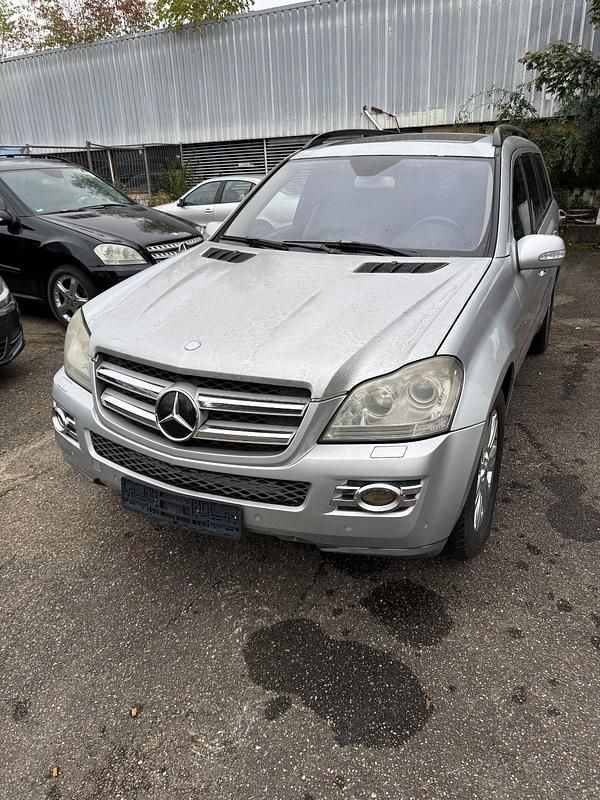Gebraucht 2006 Mercedes GL420 SUV | 5.499 € - Bild 1/4