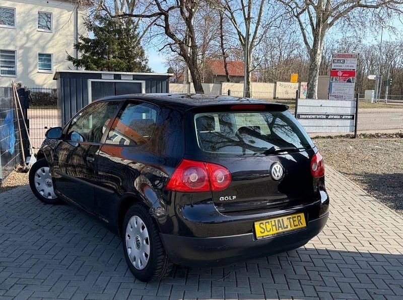 Gebraucht VW Golf V 75 PS (55 kW) 2003 Schwarz Kleinwagen