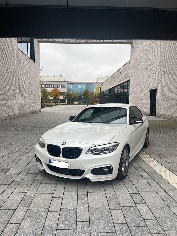 Gebraucht BMW 225 M Sport 224 PS (164 kW) 2018 Weiß Coupé