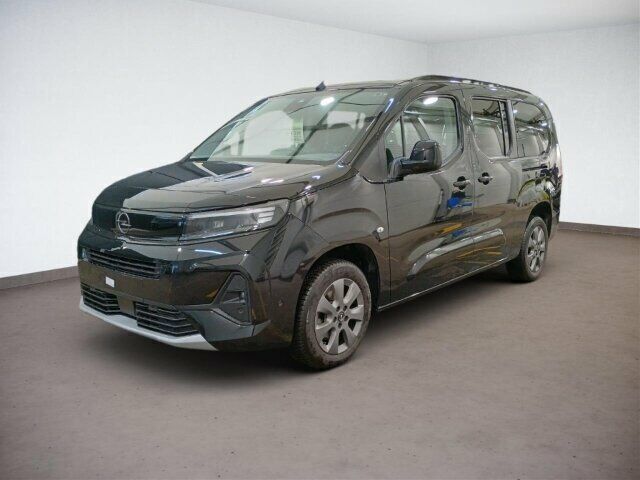 Gebraucht Opel Combo 131 PS (96 kW) 2024 Andere farbe Van / Kleinbus