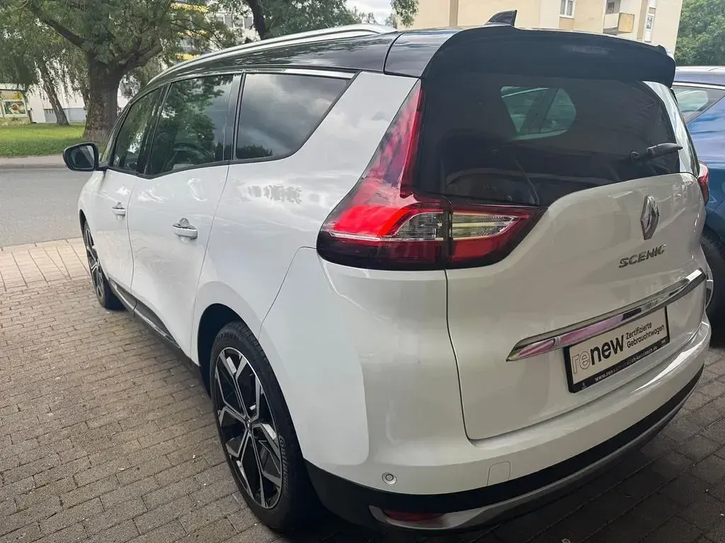 Gebraucht Renault Scenic E-Tech Techno 102 kW (140 PS) 2023 Weiß SUV