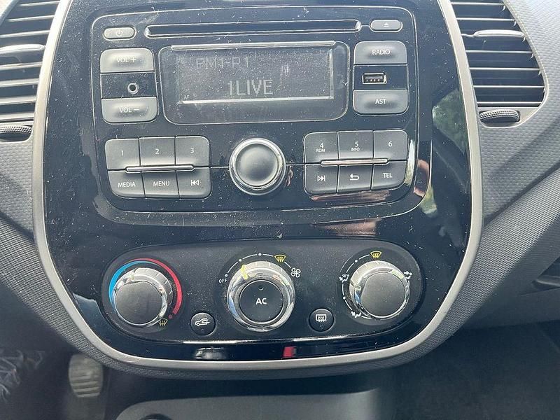 Gebraucht Renault Captur Dynamique 90 PS (66 kW) 2013 Braun SUV