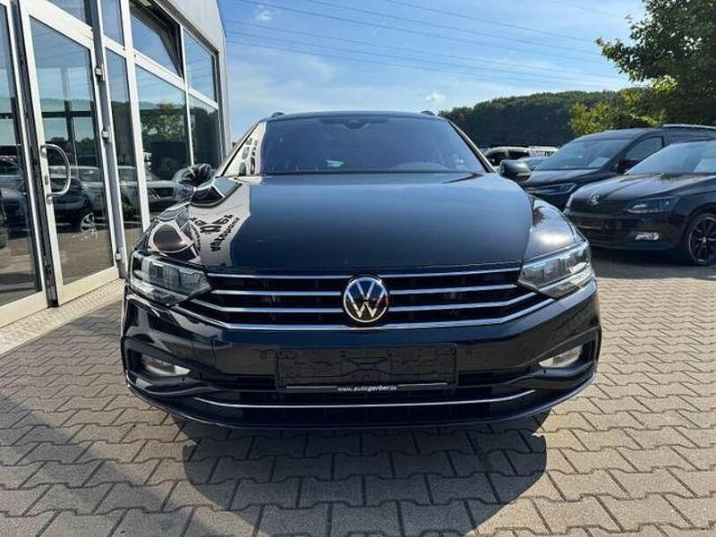 Gebraucht VW Passat Business 150 PS (110 kW) 2023 Schwarz Kombi