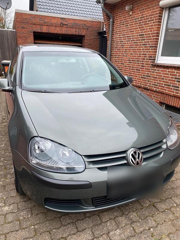 Gebraucht VW Golf V 75 PS (55 kW) 2004 Grau Kleinwagen