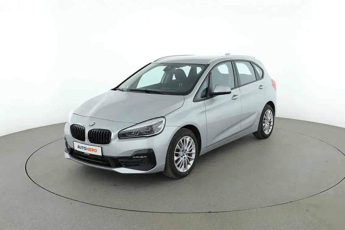 Gebraucht BMW 220 Active Tourer Sport Line 190 PS (139 kW) 2020 Van / Kleinbus