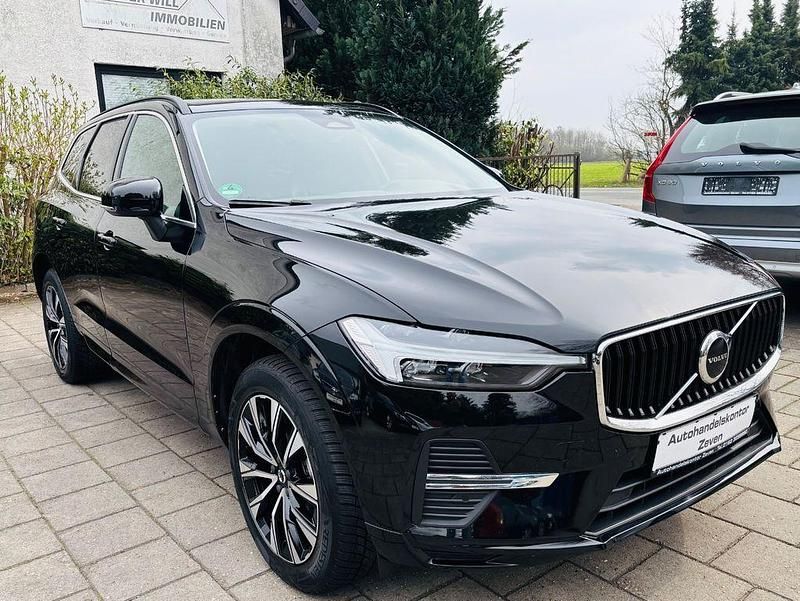 Gebraucht Volvo XC60 Core 197 PS (144 kW) 2023 Schwarz SUV