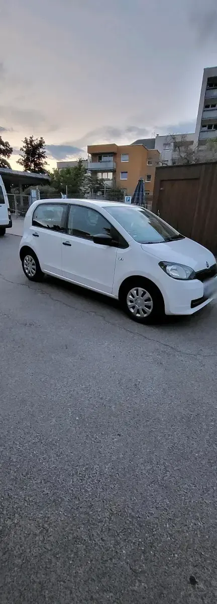 Gebraucht Skoda Citigo 60 PS (44 kW) 2016 Weiß Kleinwagen