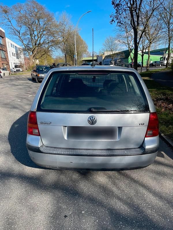 Gebraucht VW Golf IV 101 PS (74 kW) 2004 Silber Kombi