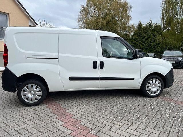 Usata Opel Combo 95 CV (69 kW) 2017 Bianco Monovolume