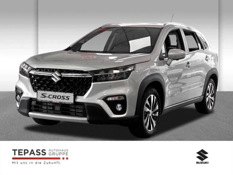 Silky silver metallic Gebraucht 2025 Suzuki SX4 Comfort+ SUV | 26.440 € (Etwas zu teuer) - Bild 1/4