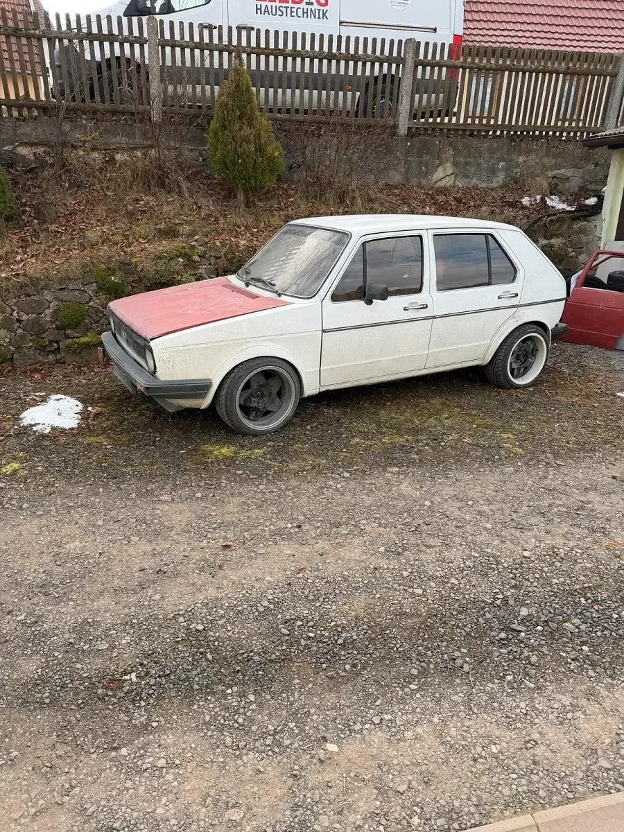 Gebraucht VW Golf I 70 PS (51 kW) 1981 Weiß Kleinwagen