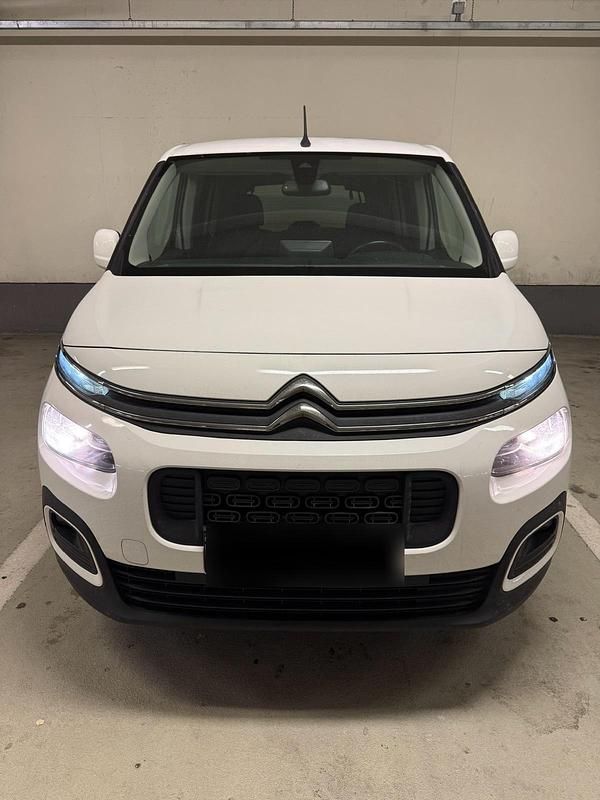 Gebraucht Citroën Berlingo 102 PS (75 kW) 2020 Weiß Van / Kleinbus