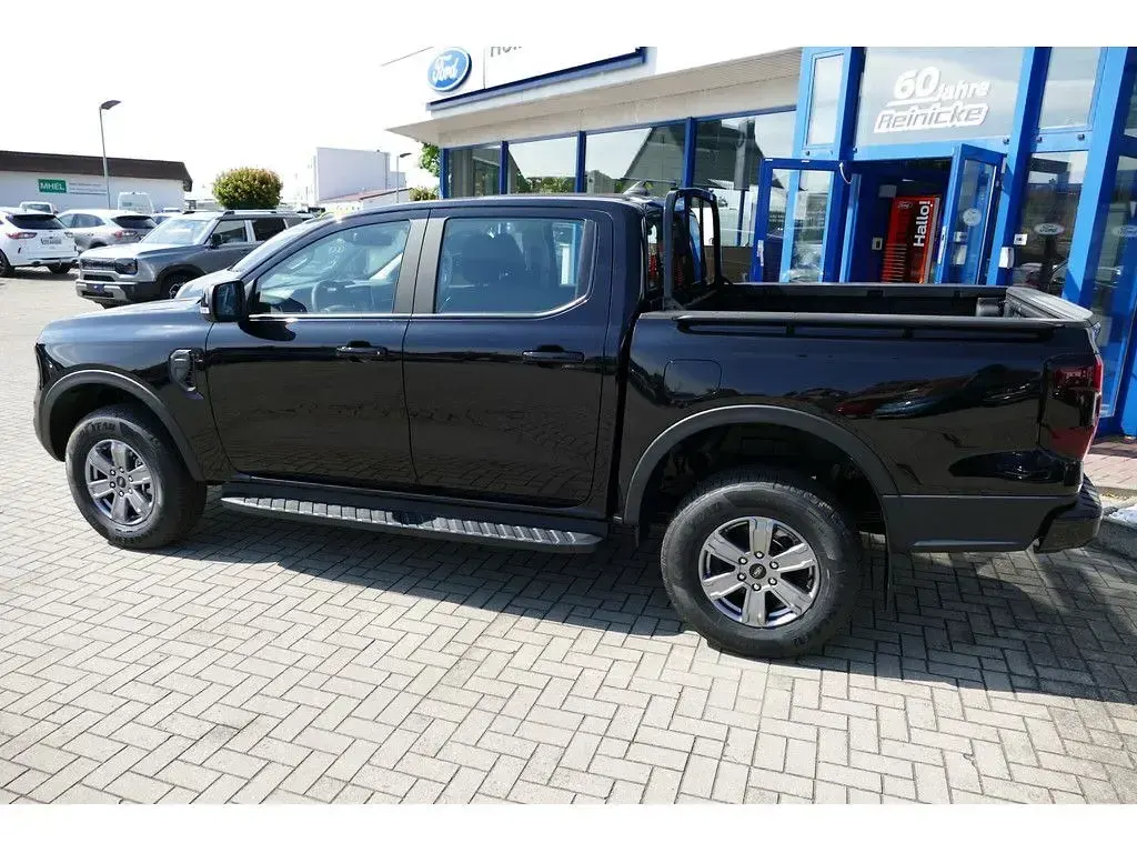 Neu Ford Ranger XLT 170 PS (125 kW) 2026 Schwarz Pickup