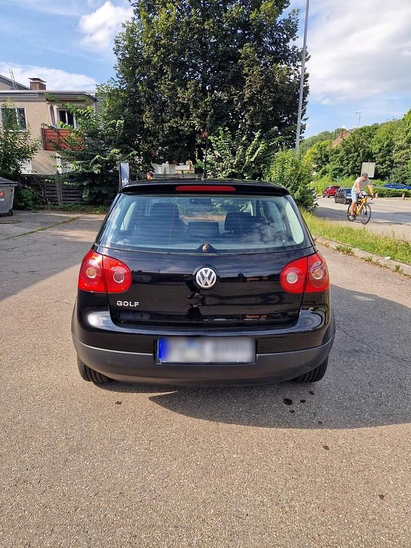 Gebraucht 2004 VW Golf V Coupé | 1.600 € (Guter Preis) - Bild 1/4
