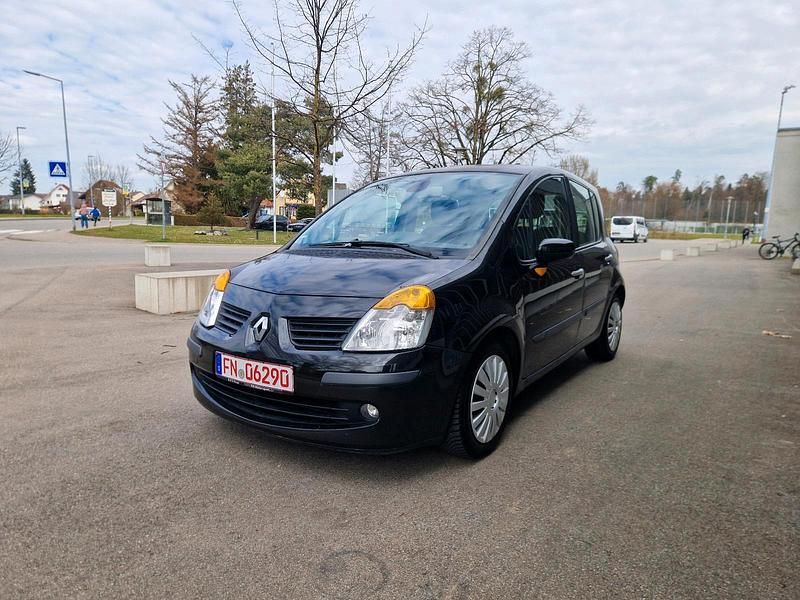 Second-hand Renault Modus 86 CP (63 kW) 2005 Negru Monovolum