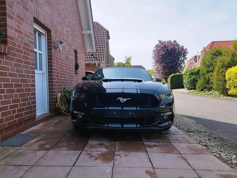 Gebraucht Ford Mustang 308 PS (226 kW) 2016 Schwarz Cabrio