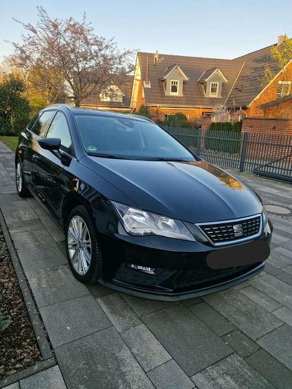 Schwarz Gebraucht 2019 Seat Leon ST XCELLENCE Kombi | 12.400 € (Etwas zu teuer) - Bild 1/4