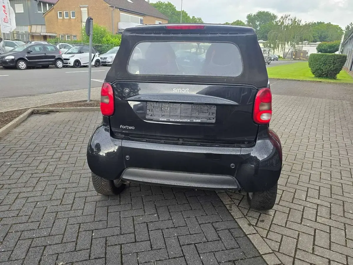 Gebraucht Smart ForTwo Cabrio 61 PS (44 kW) 2004 Tridionzelle schwarz Cabrio