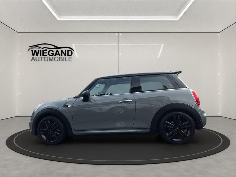 Gebraucht Mini Cooper Chili 136 PS (100 kW) 2017 Moonwalk grey (metallic) Kleinwagen