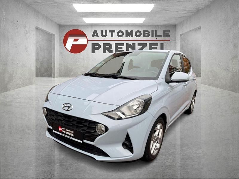 Gebraucht Hyundai i10 Trend 67 PS (49 kW) 2020 Blau Kleinwagen