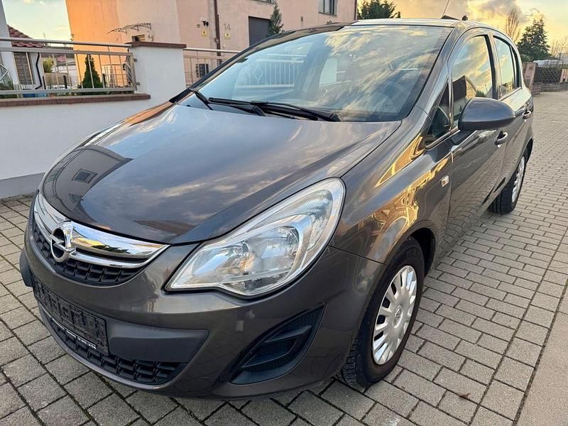 Gebraucht Opel Corsa Selection 101 PS (74 kW) 2012 Grau Kleinwagen