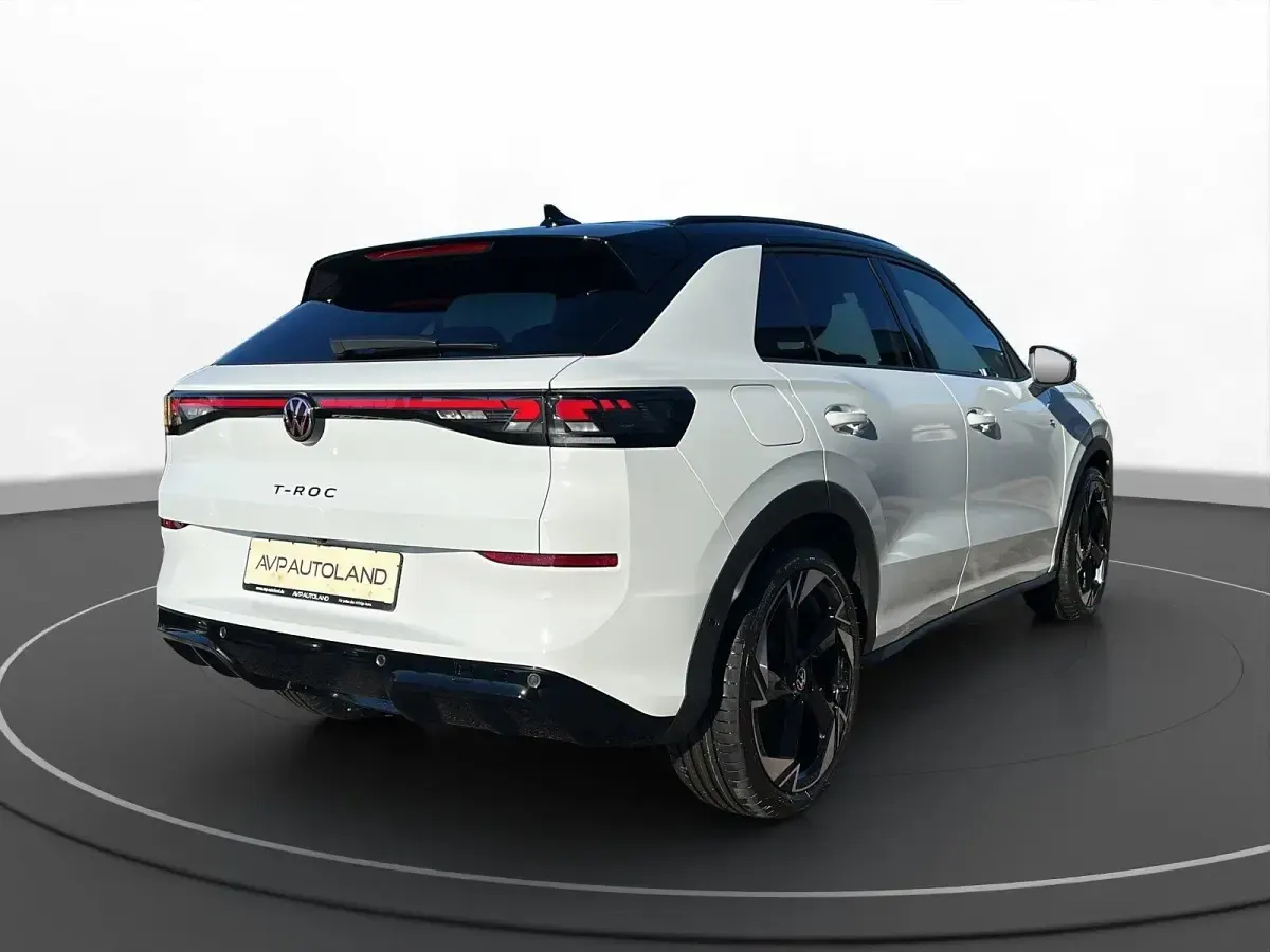 Gebraucht VW T-Roc R-line 150 PS (110 kW) 2026 Pure white SUV