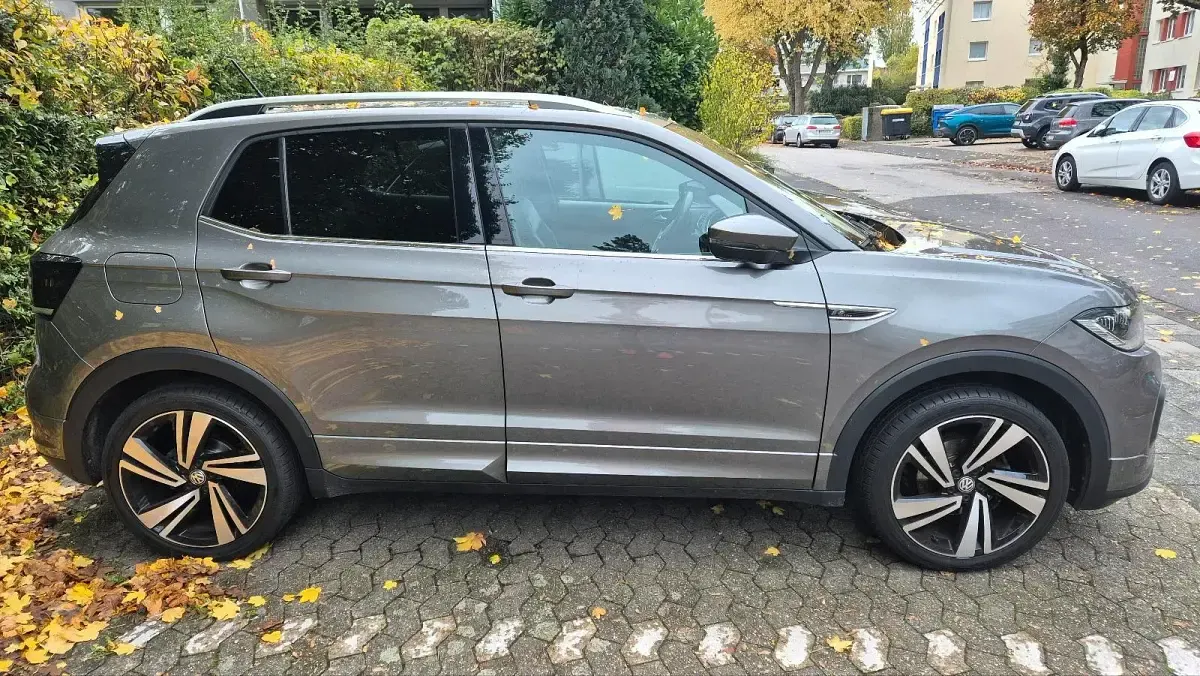 Gebraucht VW T-Cross Beats 150 PS (110 kW) 2020 Grau SUV