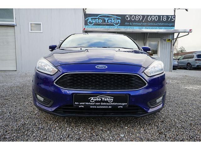 Gebraucht Ford Focus 120 PS (88 kW) 2015 Blau Kombi