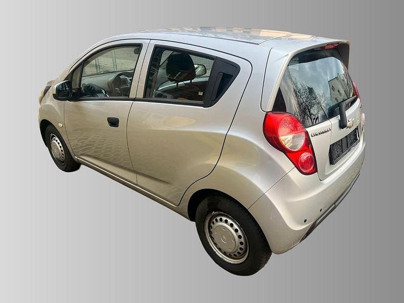 Gebraucht Chevrolet Spark 68 PS (50 kW) 2013 Silber Kleinwagen