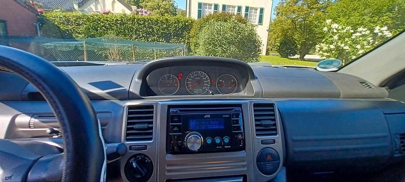 Grau Gebraucht 2006 Nissan X-Trail SUV | 3.600 € (Fairer Preis) - Bild 1/4