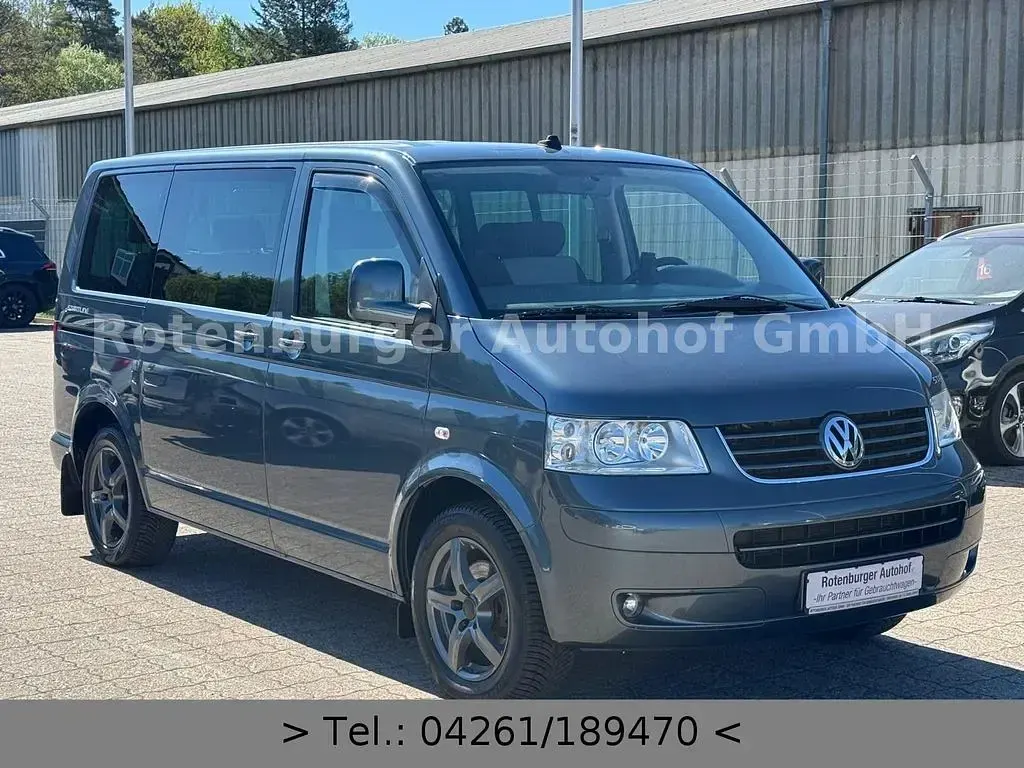 Gebraucht VW Multivan Startline 131 PS (96 kW) 2008 Grau Van / Kleinbus