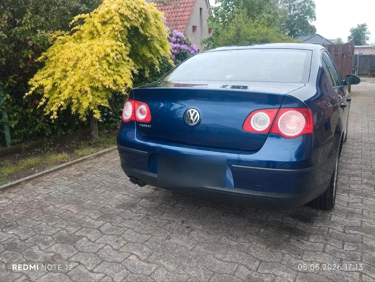 Używany VW Passat 110 KM (80 kW) 2009 Niebieski Sedan/Limuzyna