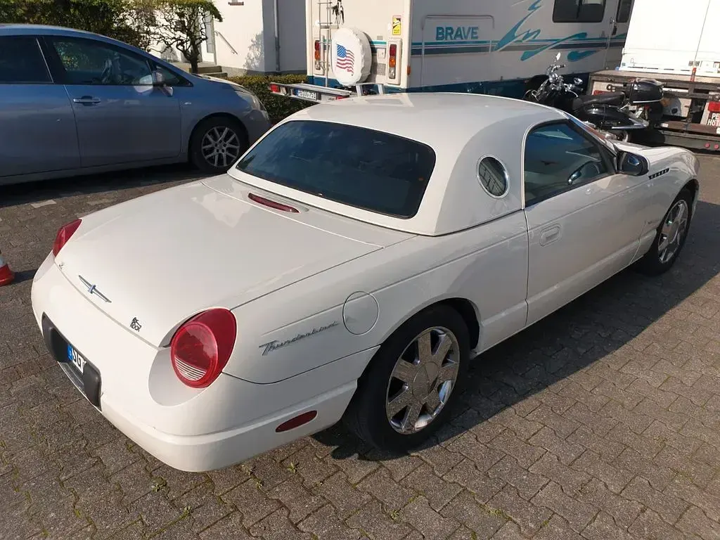 Gebraucht Ford Thunderbird 284 PS (208 kW) 2003 Weiß Cabrio