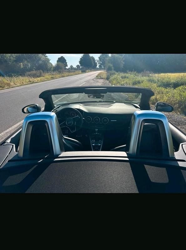 Schwarz Gebraucht 2016 Audi TT Roadster Cabrio | 23.500 € (Superpreis) - Bild 1/4