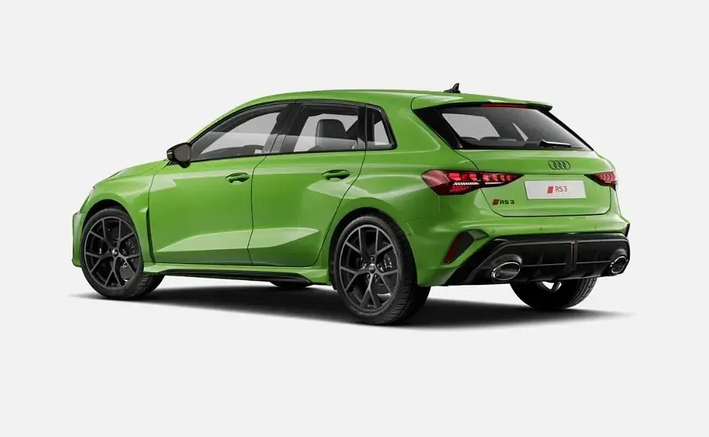Neu Audi RS3 Sport 400 PS (294 kW) 2025 Grün Limousine