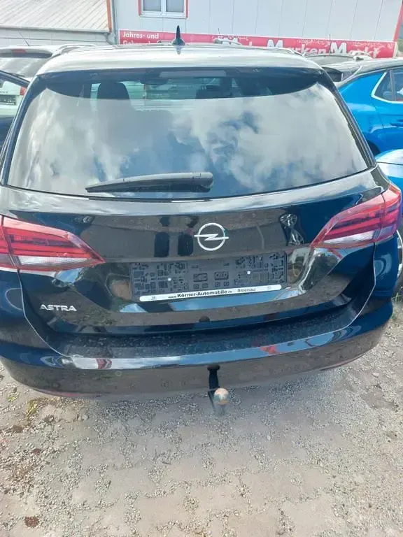 Gebraucht Opel Astra Ultimate 131 PS (96 kW) 2021 Schwarz Kombi