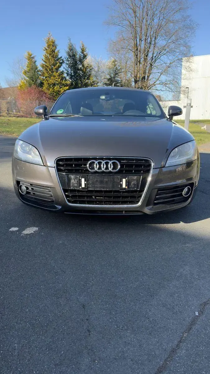 Gebraucht Audi TT Sport 211 PS (155 kW) 2012 Grau Coupé